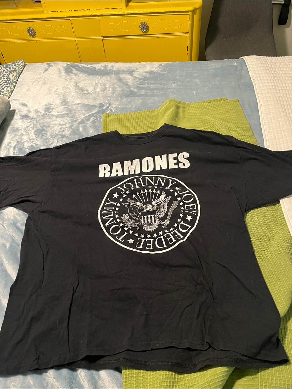 Ramones Black Graphic Short Sleeve Tee